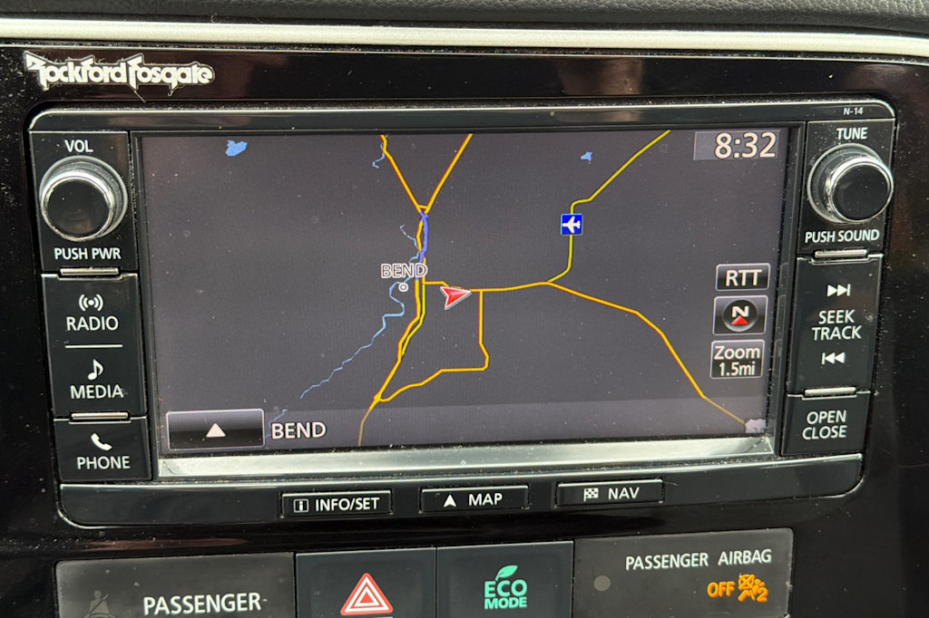 Thumbnail: 2016 Mitsubishi Outlander - 25