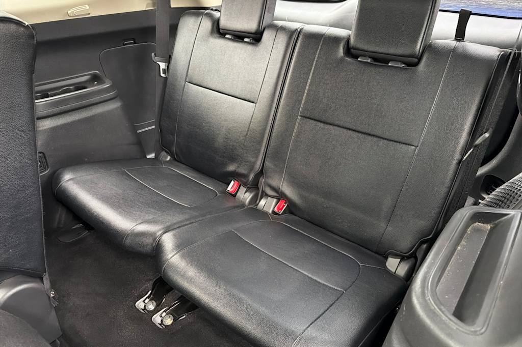 Thumbnail: 2016 Mitsubishi Outlander - 23
