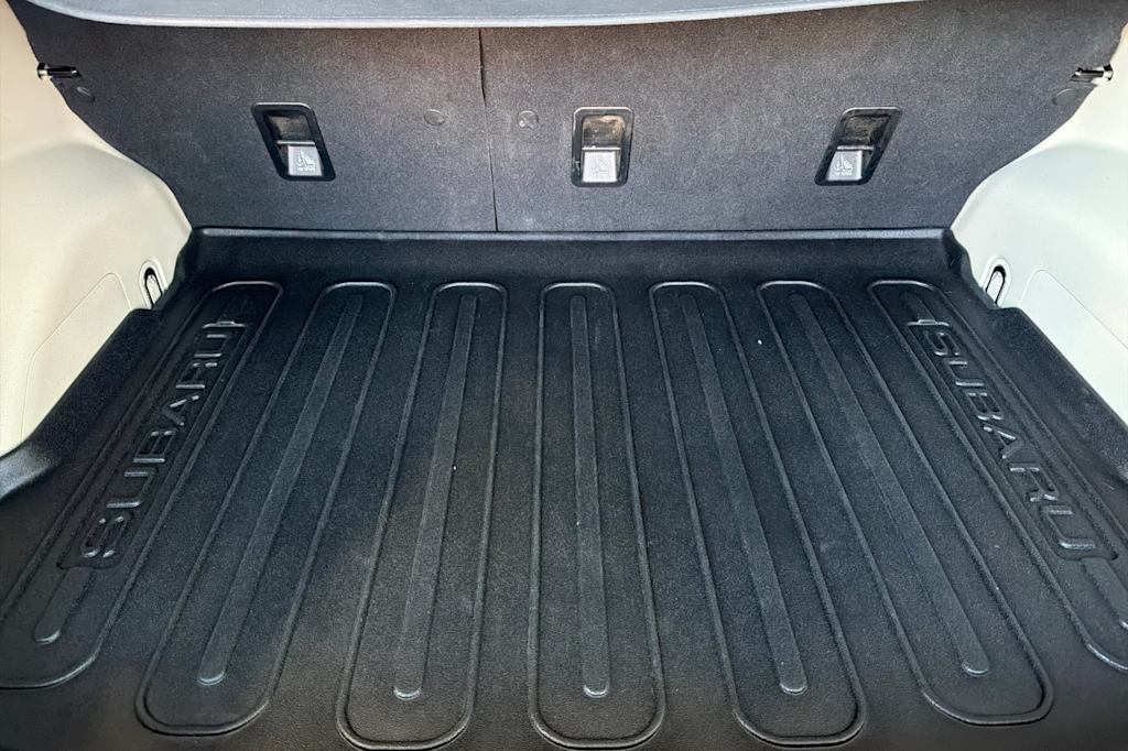 Thumbnail: 2015 Subaru XV Crosstrek - 16