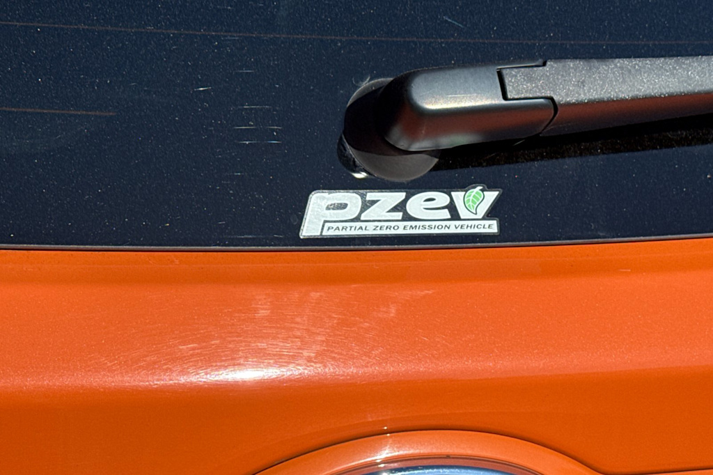 Thumbnail: 2015 Subaru XV Crosstrek - 7