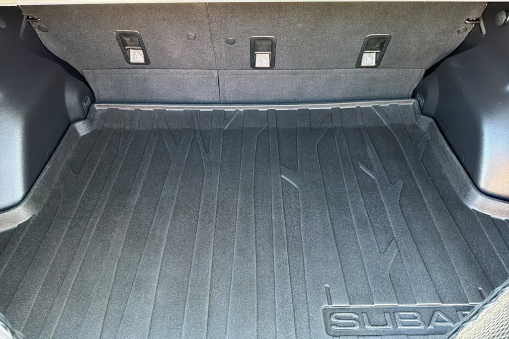 Thumbnail: 2015 Subaru Forester - 15