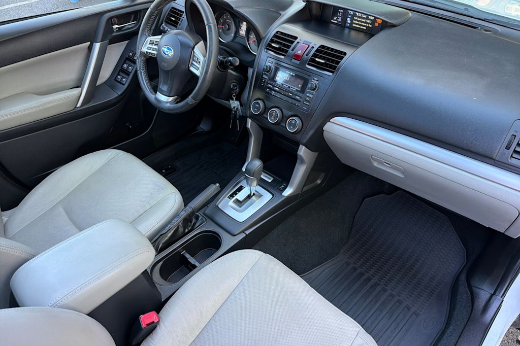 Thumbnail: 2015 Subaru Forester - 11
