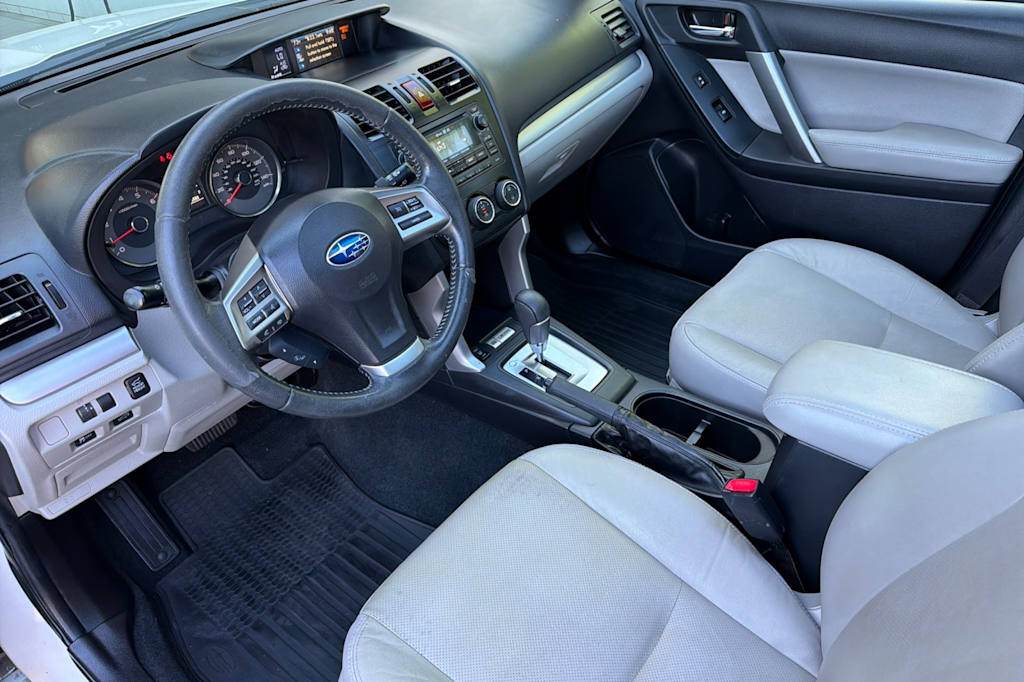 Thumbnail: 2015 Subaru Forester - 8
