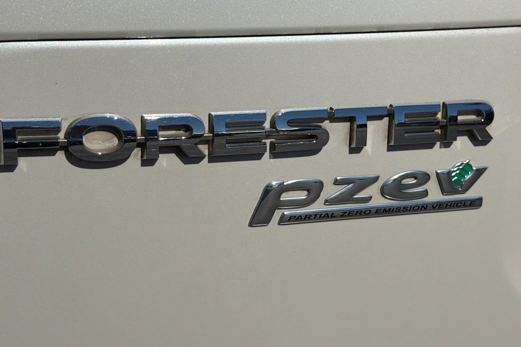 Thumbnail: 2015 Subaru Forester - 6