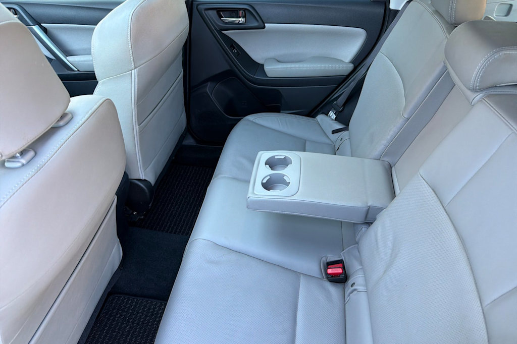 Thumbnail: 2018 Subaru Forester - 11