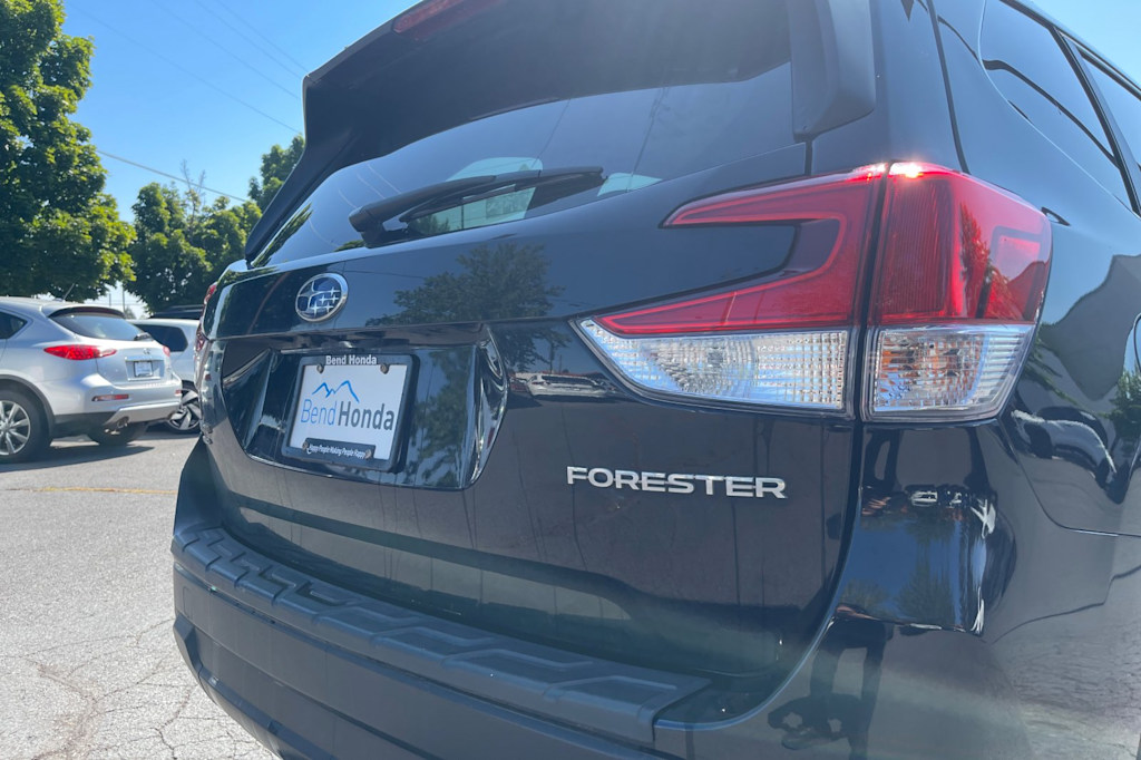 Thumbnail: 2020 Subaru Forester - 16