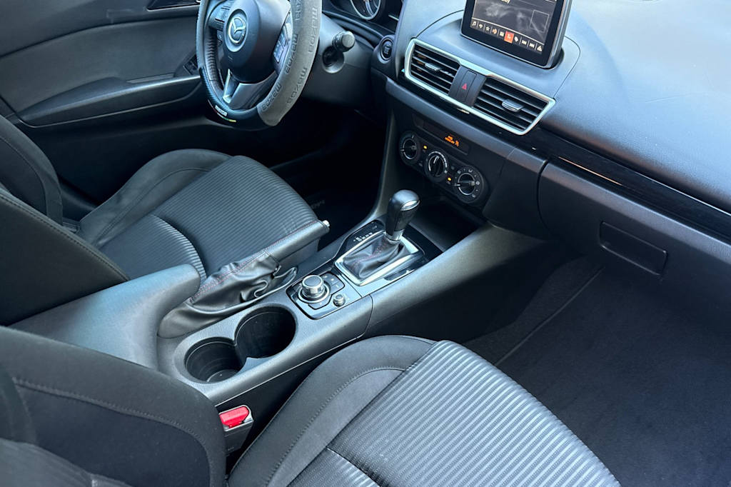 Thumbnail: 2015 Mazda Mazda3 - 13