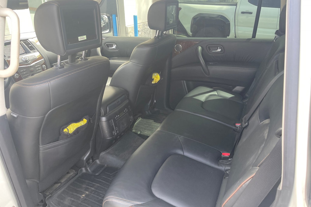 Thumbnail: 2020 Nissan Armada - 10