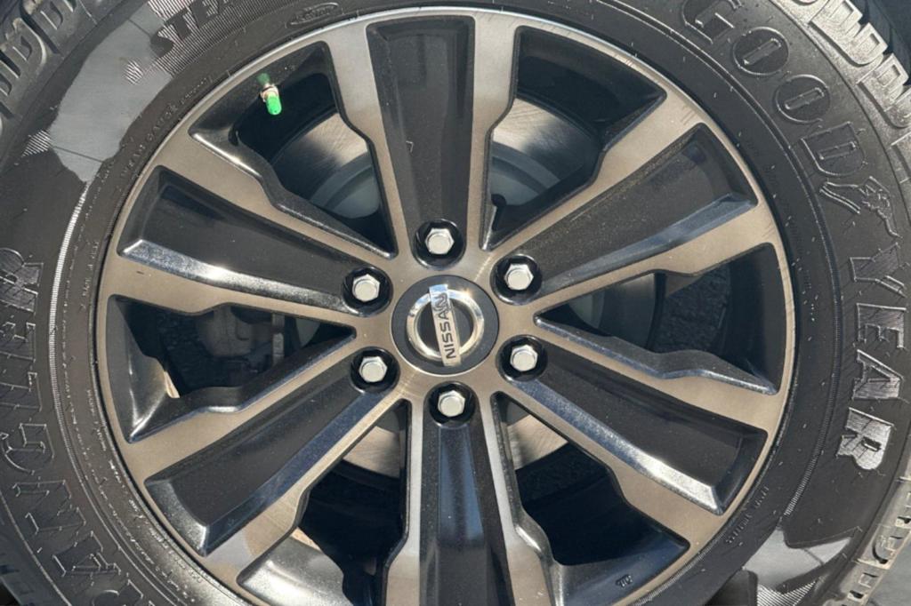 Thumbnail: 2020 Nissan Armada - 8