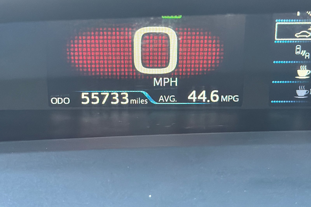 Thumbnail: 2021 Toyota Prius - 27