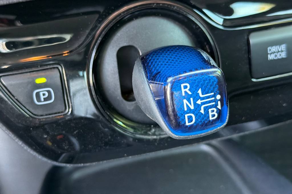 Thumbnail: 2021 Toyota Prius - 14