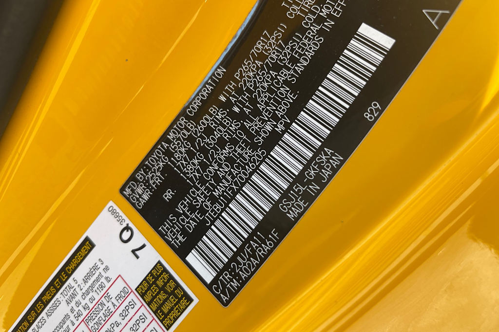 Thumbnail: 2007 Toyota FJ Cruiser - 11