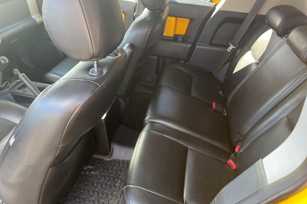 Thumbnail: 2007 Toyota FJ Cruiser - 9