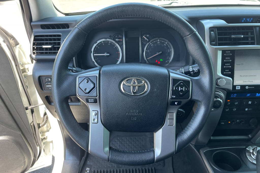 Thumbnail: 2020 Toyota 4Runner - 9