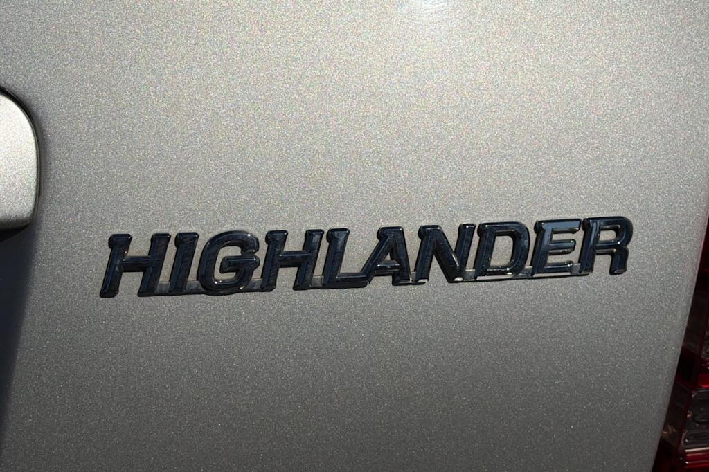 Thumbnail: 2001 Toyota Highlander - 7