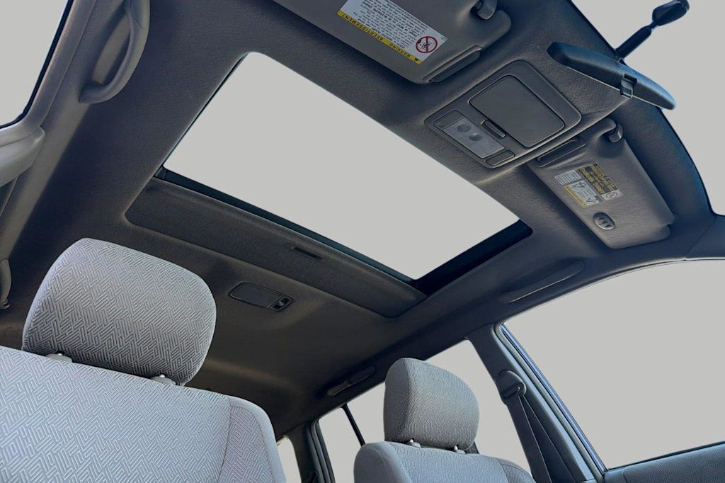 Thumbnail: 2001 Toyota Highlander - 23