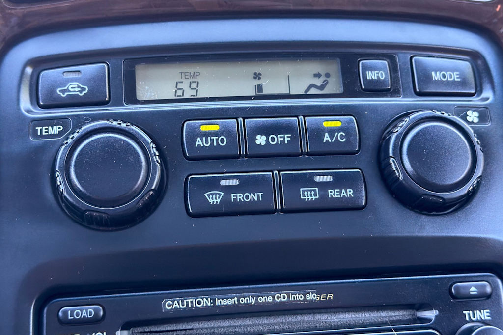 Thumbnail: 2001 Toyota Highlander - 24