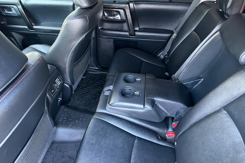 Thumbnail: 2021 Toyota 4Runner - 9