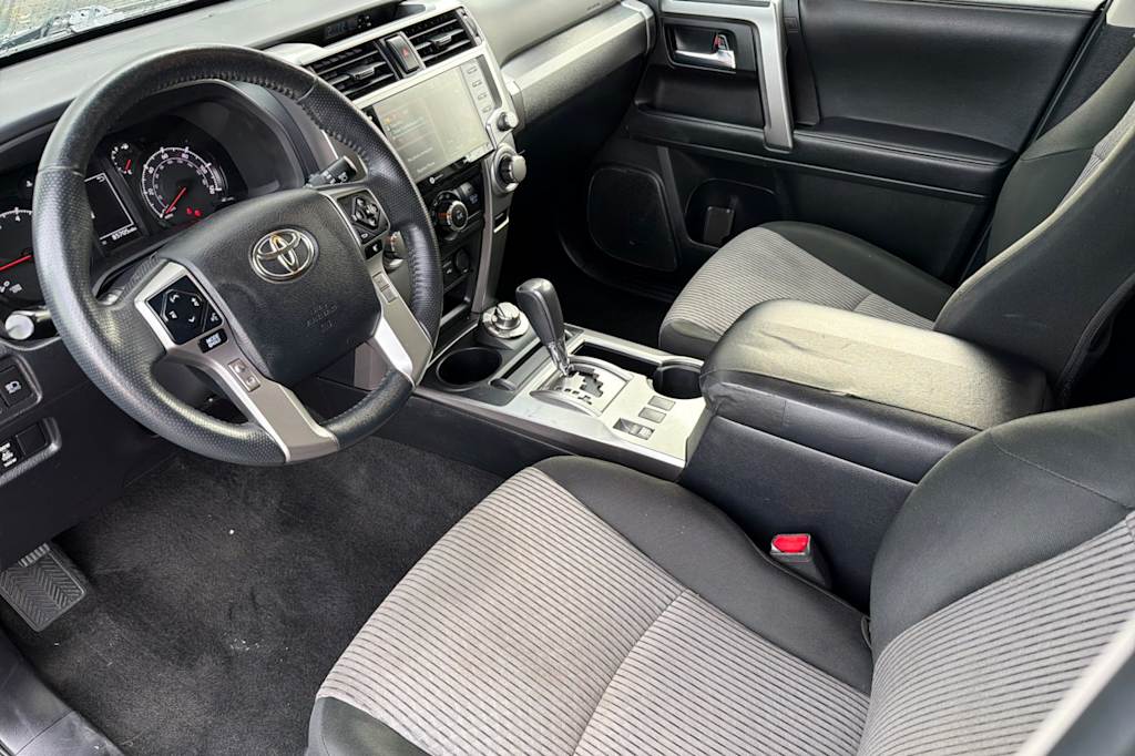 Thumbnail: 2021 Toyota 4Runner - 8