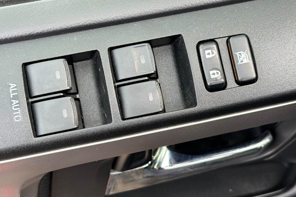 Thumbnail: 2021 Toyota 4Runner - 22