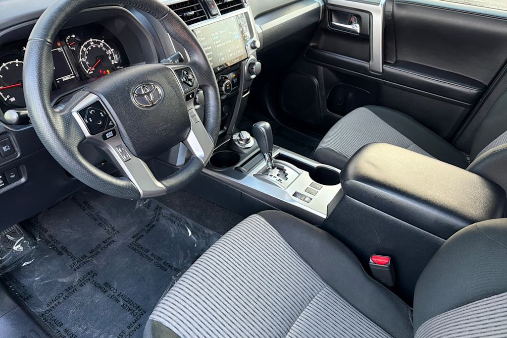 Thumbnail: 2024 Toyota 4Runner - 9
