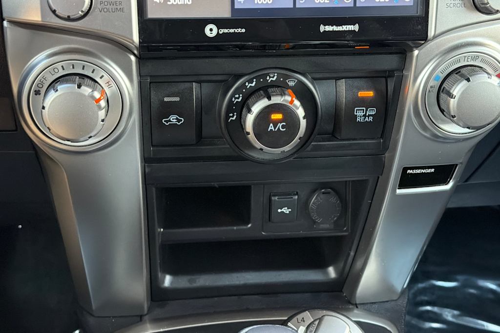 Thumbnail: 2024 Toyota 4Runner - 26