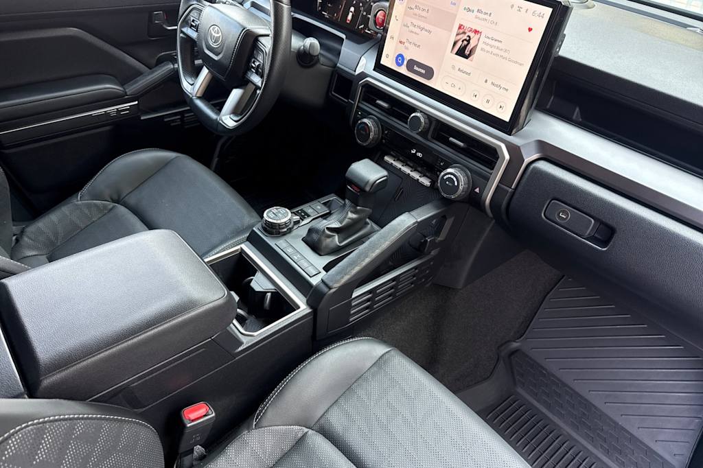 Thumbnail: 2025 Toyota 4Runner - 12