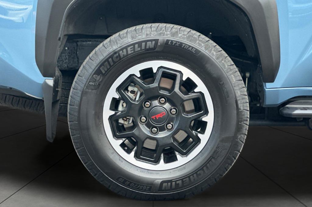 Thumbnail: 2025 Toyota 4Runner - 8