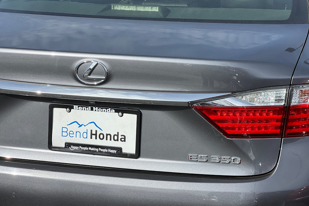 Thumbnail: 2013 Lexus ES - 19