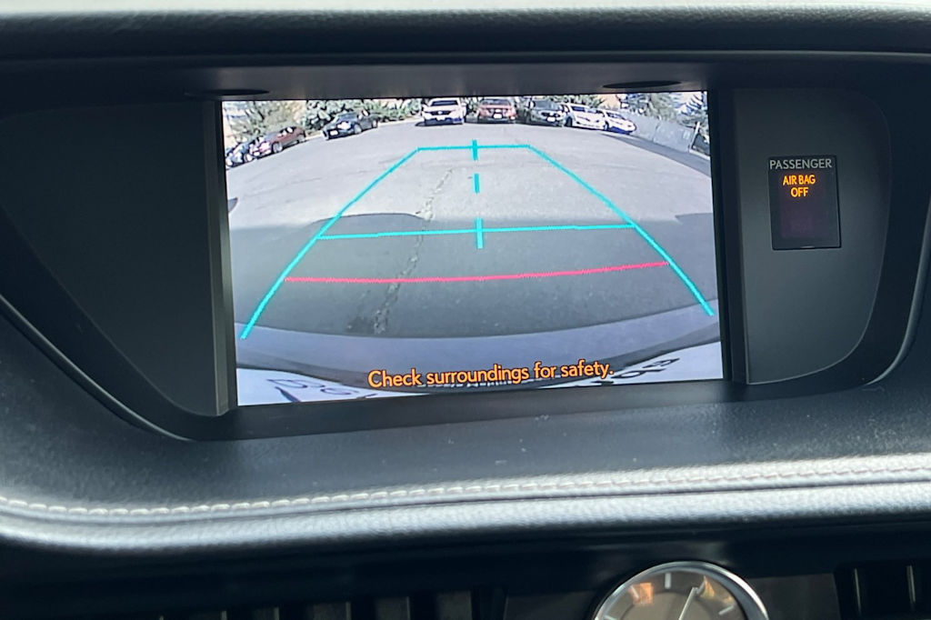 Thumbnail: 2013 Lexus ES - 24