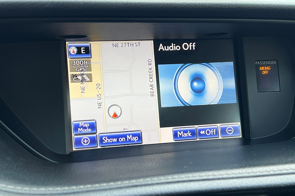 Thumbnail: 2013 Lexus ES - 23