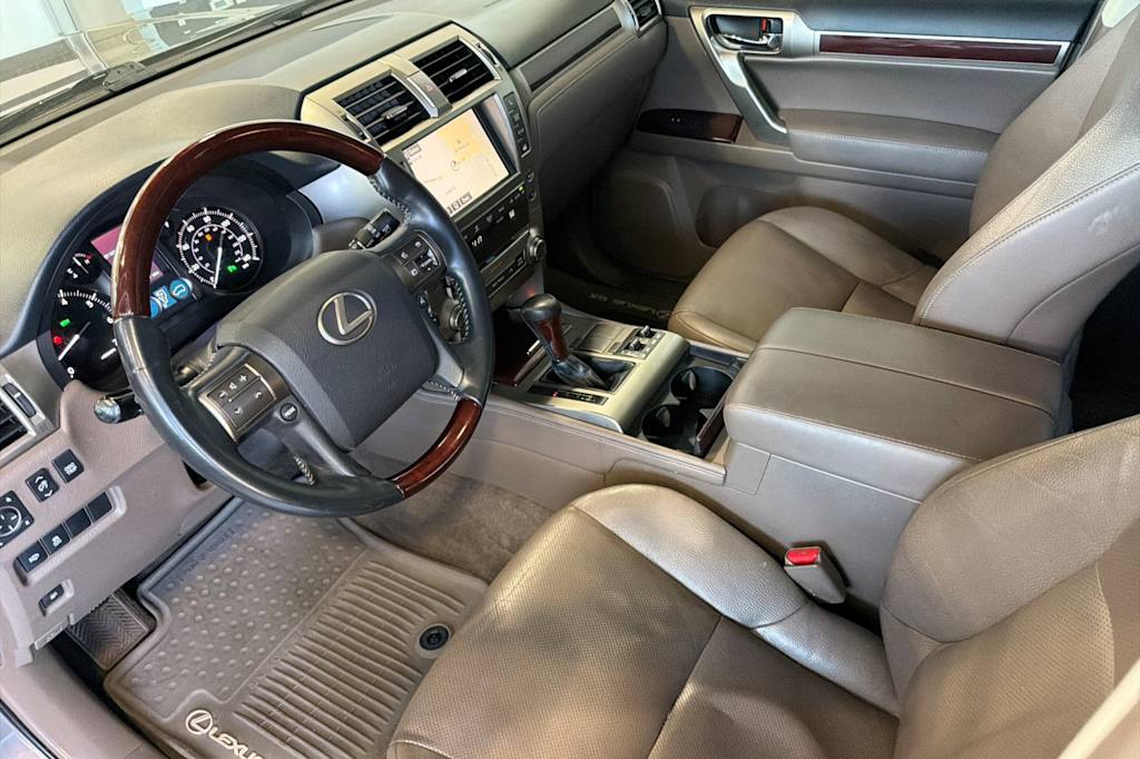 Thumbnail: 2014 Lexus GX - 10