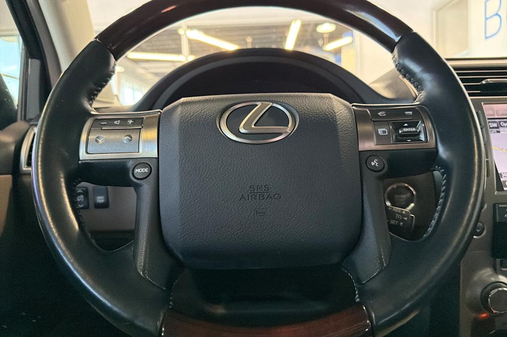 Thumbnail: 2014 Lexus GX - 13