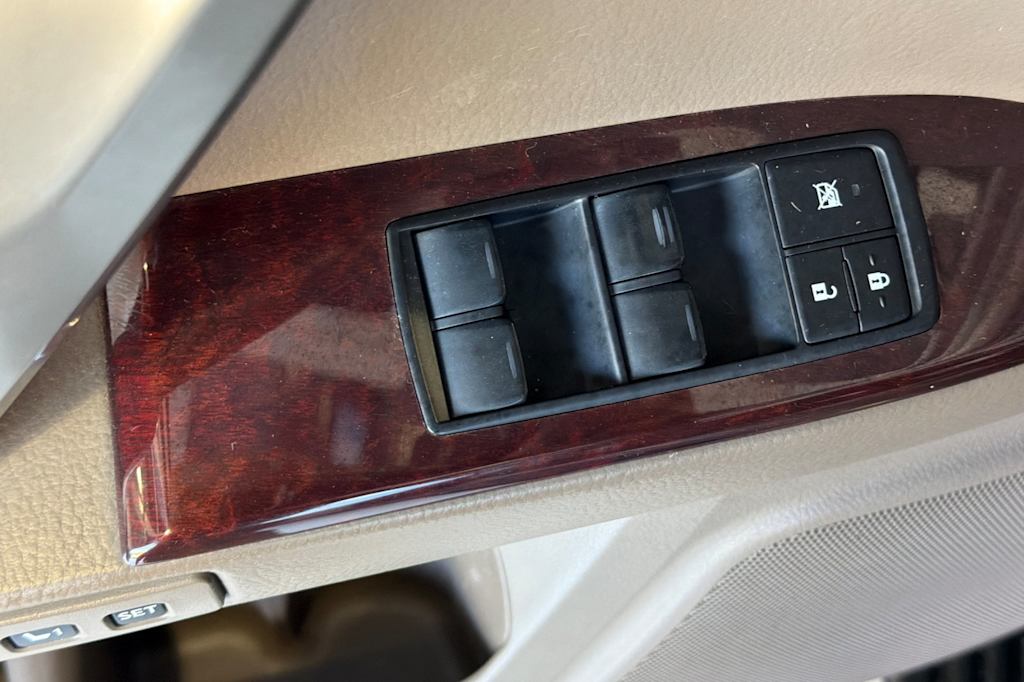 Thumbnail: 2014 Lexus GX - 21