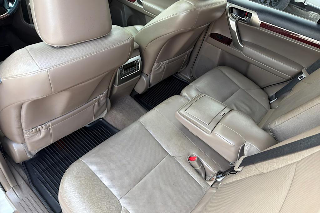 Thumbnail: 2016 Lexus GX - 9