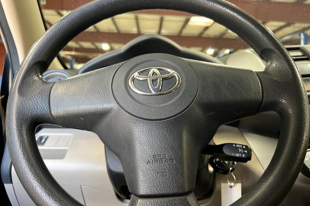 2008 Toyota RAV4 Base 24