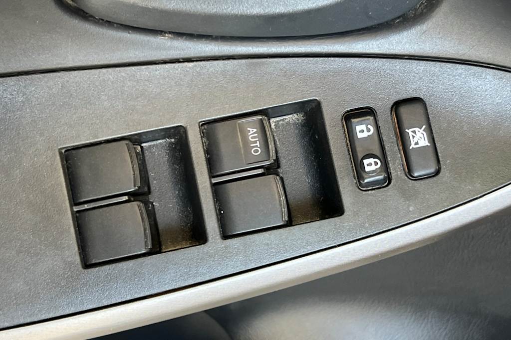 2008 Toyota RAV4 Base 21