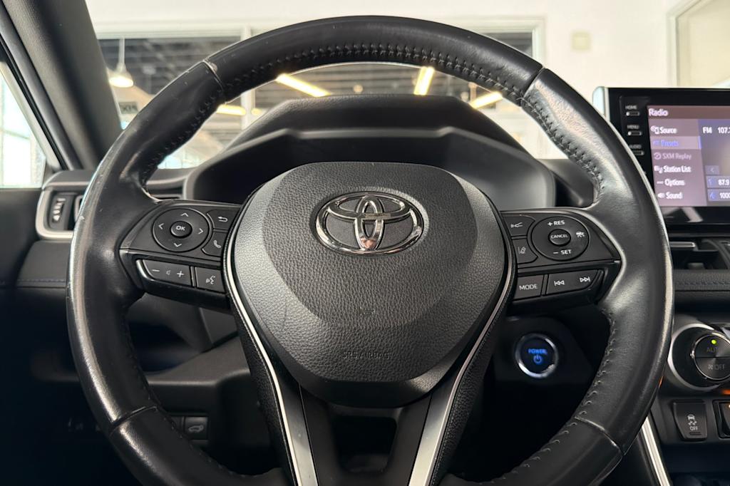 Thumbnail: 2019 Toyota RAV4 - 28