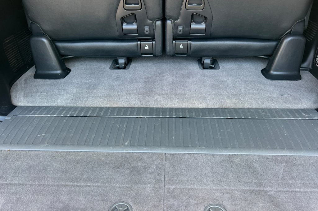 Thumbnail: 2015 Toyota Land Cruiser - 31