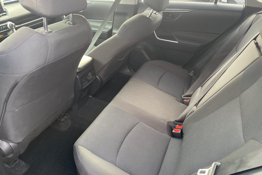 Thumbnail: 2024 Toyota RAV4 - 10