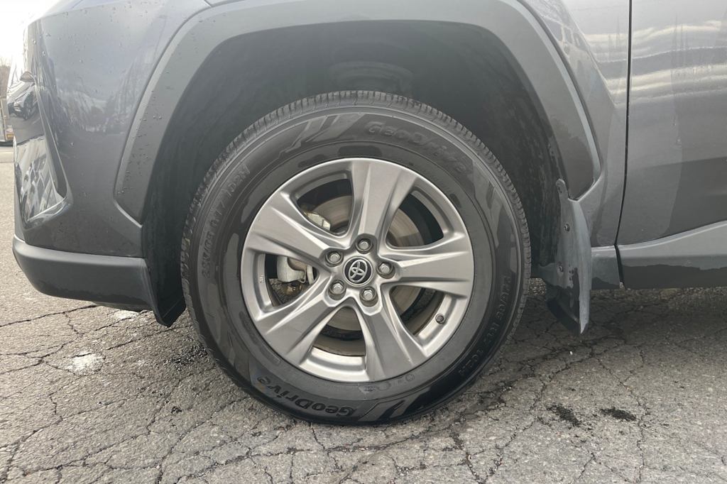 Thumbnail: 2024 Toyota RAV4 - 7