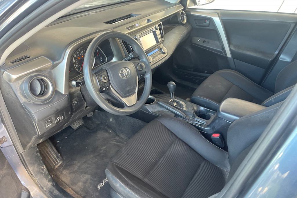 Thumbnail: 2013 Toyota RAV4 - 2