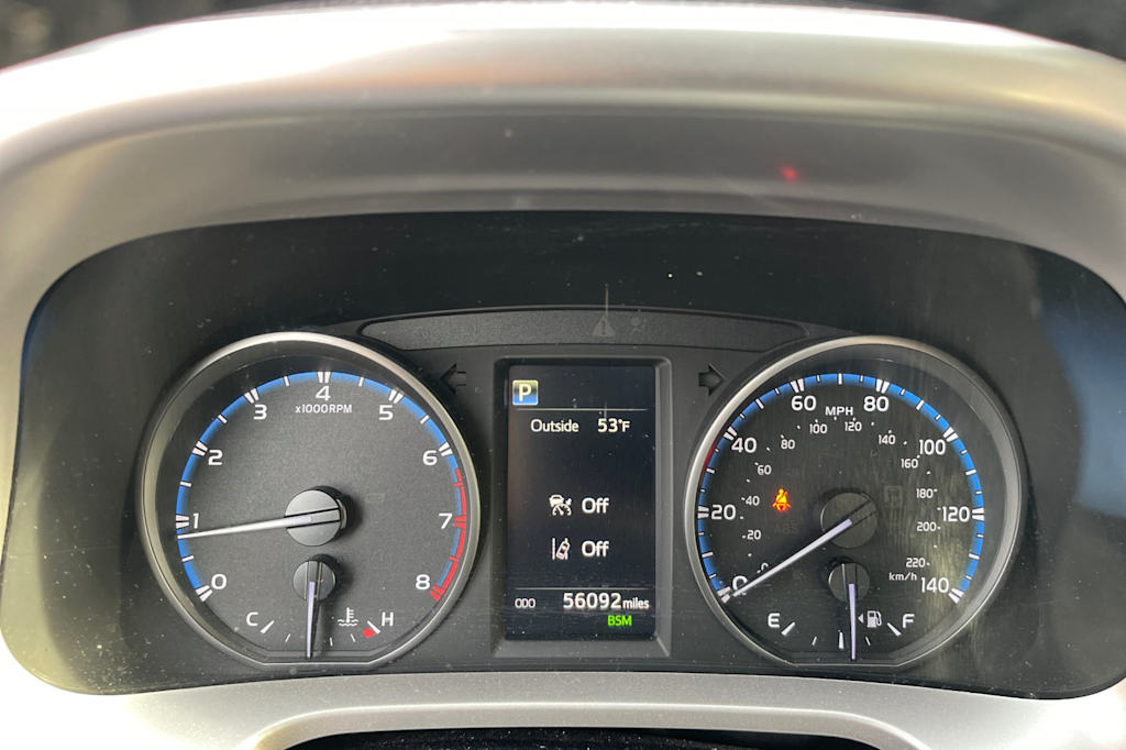 Thumbnail: 2018 Toyota RAV4 - 10