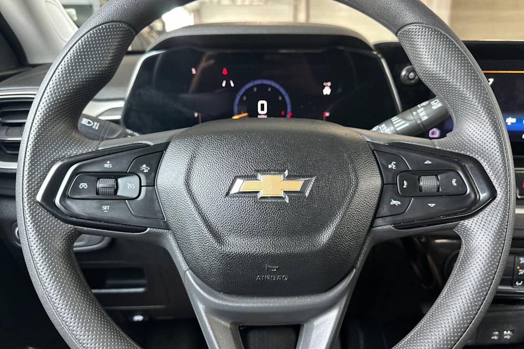 Thumbnail: 2025 Chevrolet TrailBlazer - 27