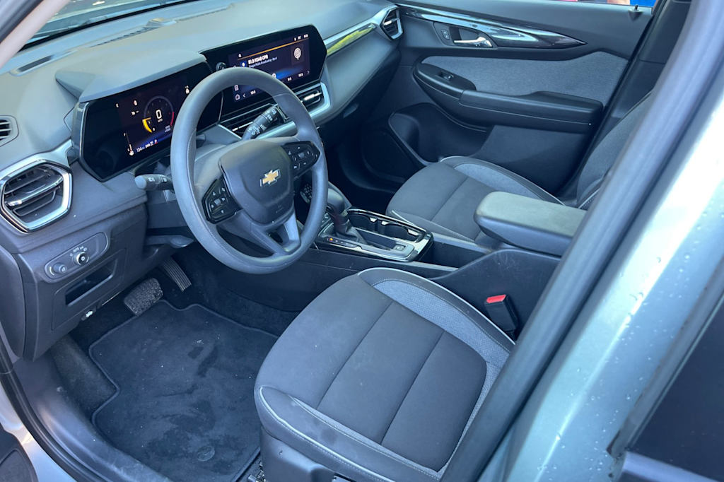 Thumbnail: 2025 Chevrolet TrailBlazer - 10