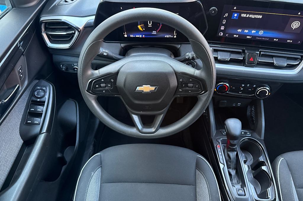 Thumbnail: 2025 Chevrolet TrailBlazer - 12