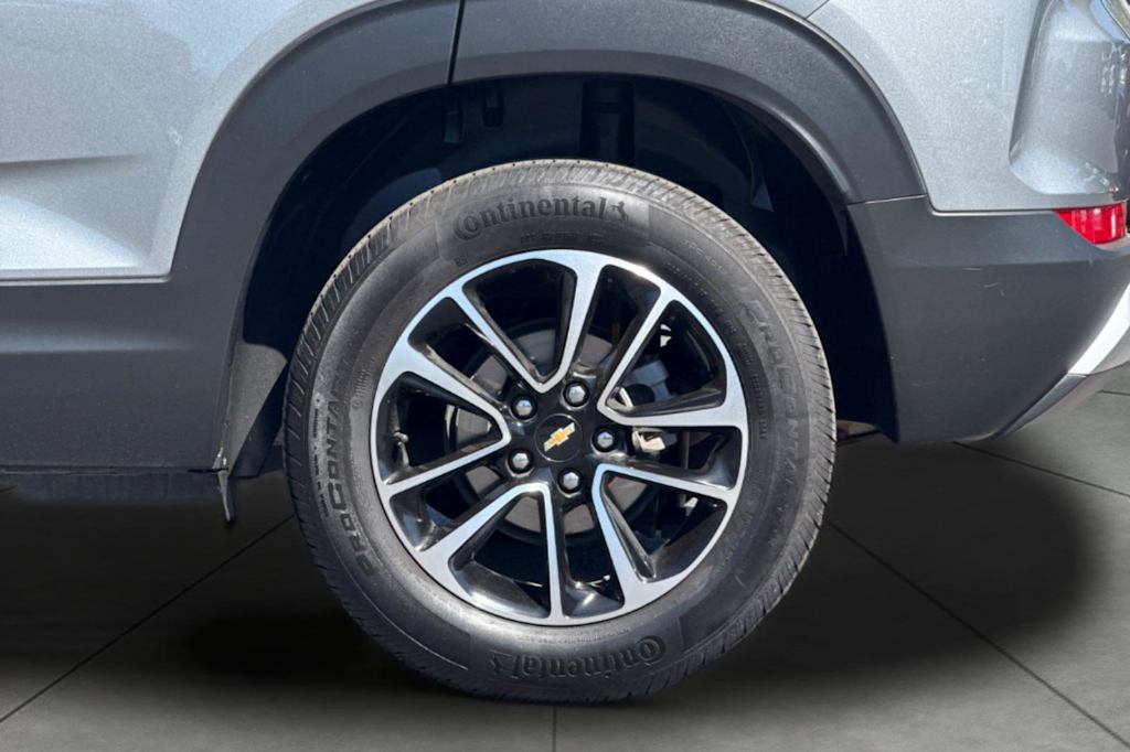 Thumbnail: 2025 Chevrolet TrailBlazer - 8