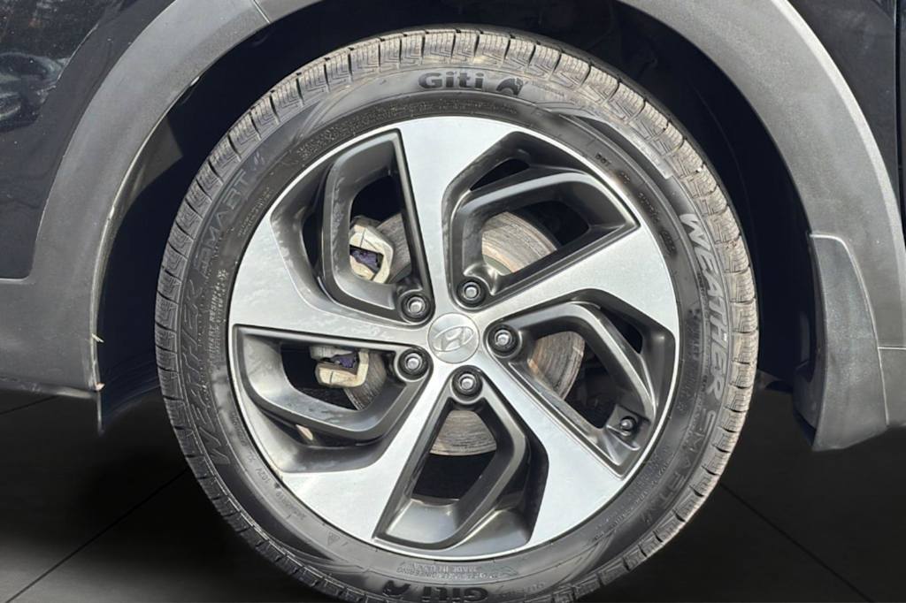Thumbnail: 2017 Hyundai Tucson - 8