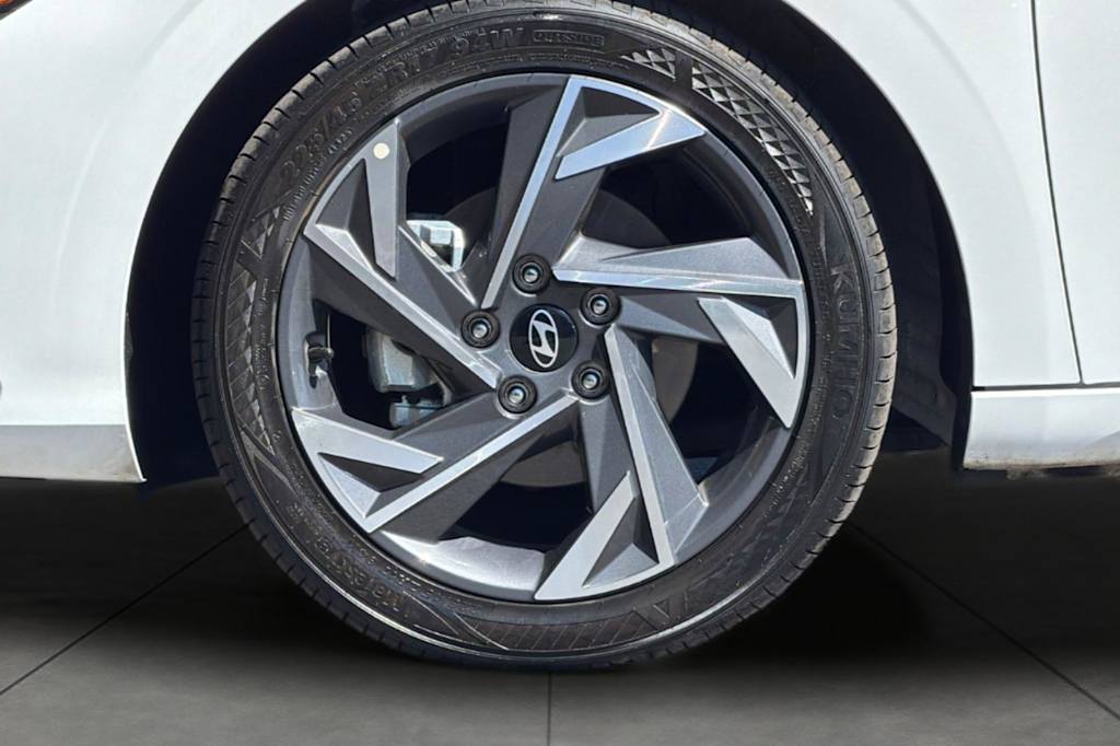 Thumbnail: 2025 Hyundai Elantra - 7