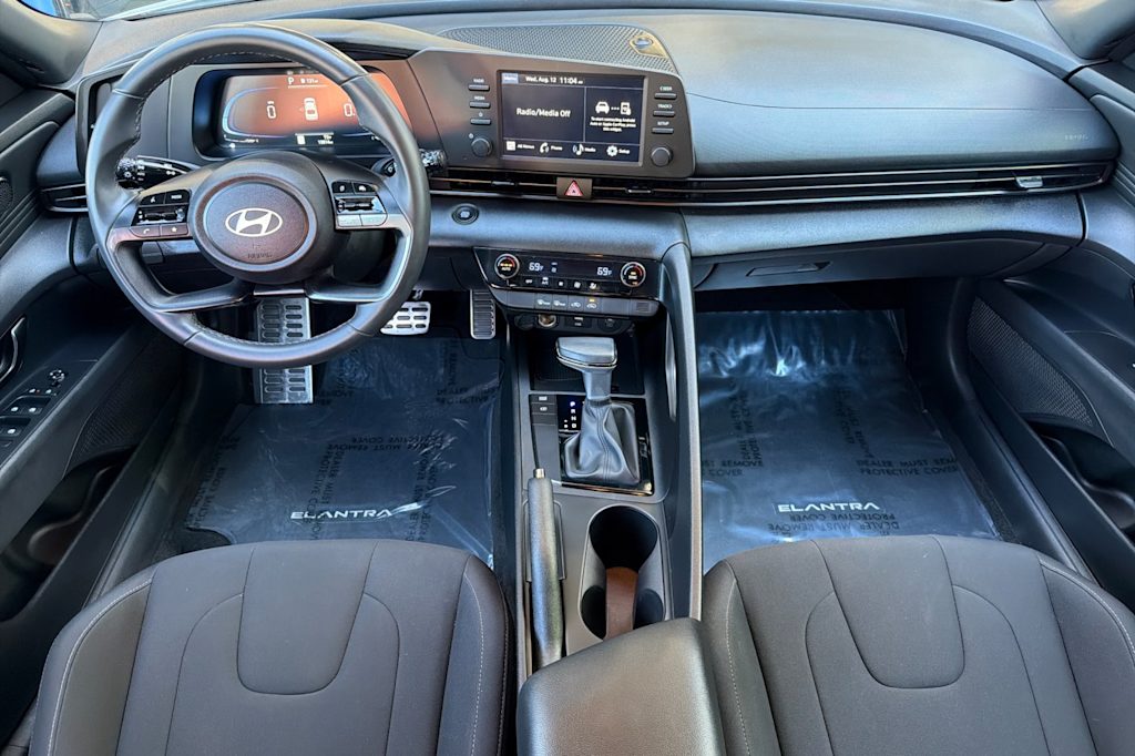 Thumbnail: 2025 Hyundai Elantra - 2